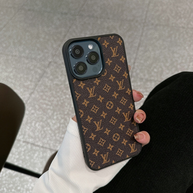BowLift | LUXE LV LARGE LOGO IPHONE CASE