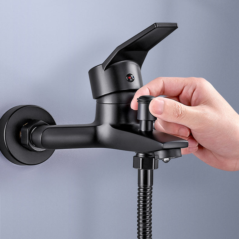 BowLift | Wall-mounted fixed bathtub faucet lever handle with hand shower