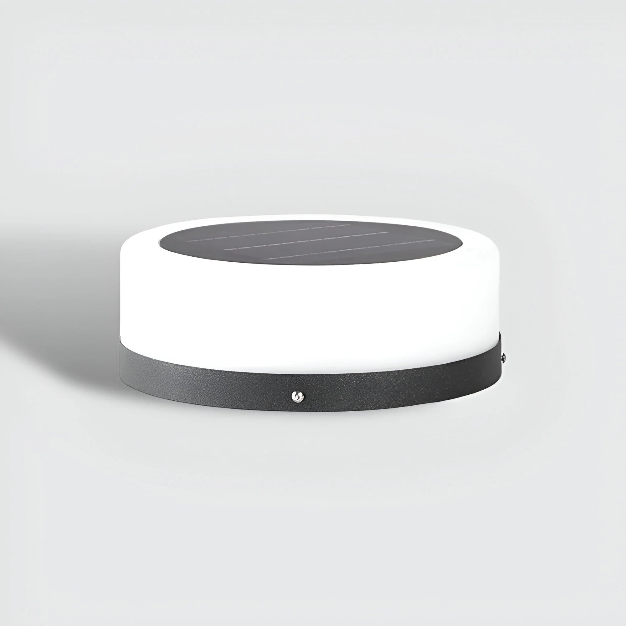 GlowBeam – Solar Garden Sensor Lamp