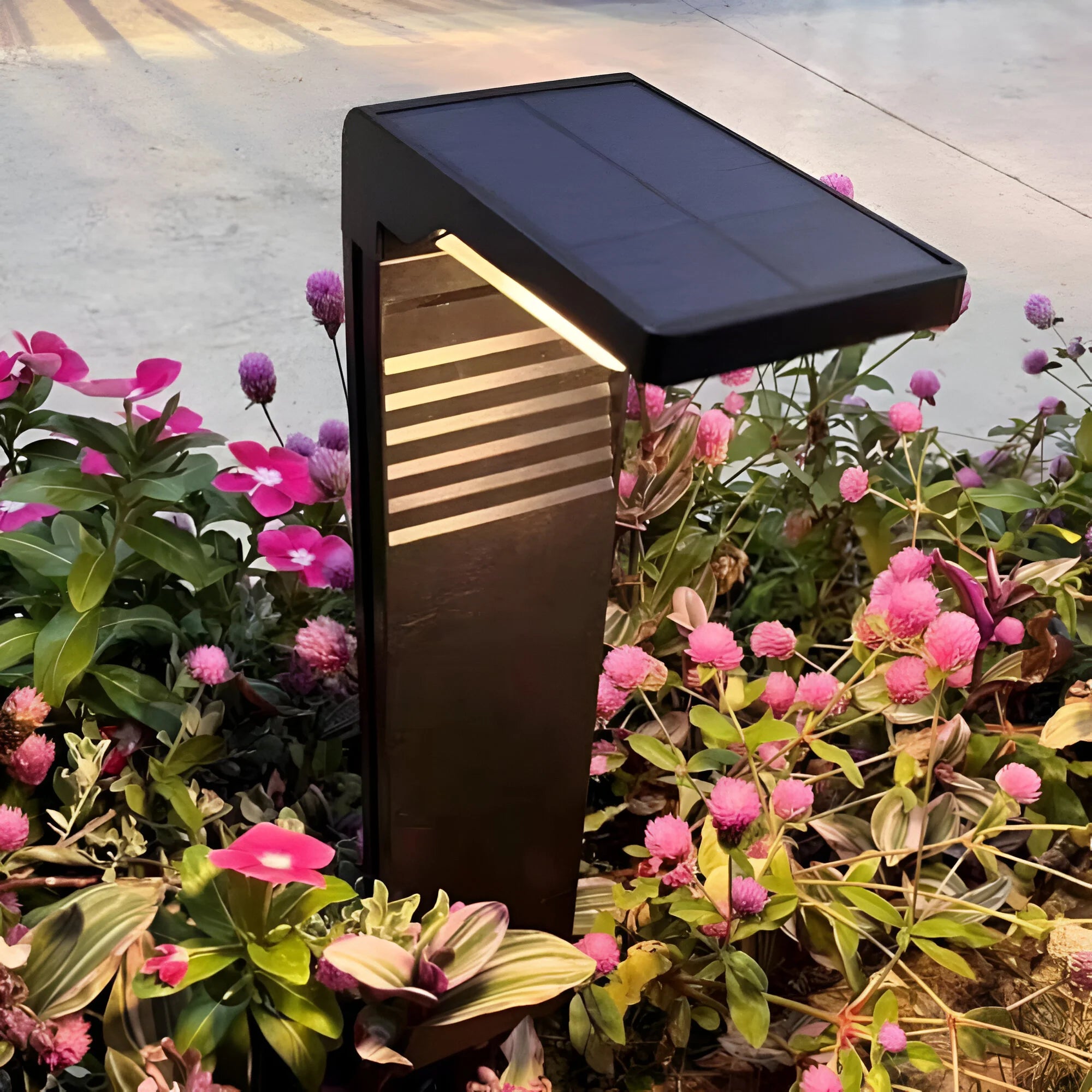 GlowEdge – Solar Powered Garden Light