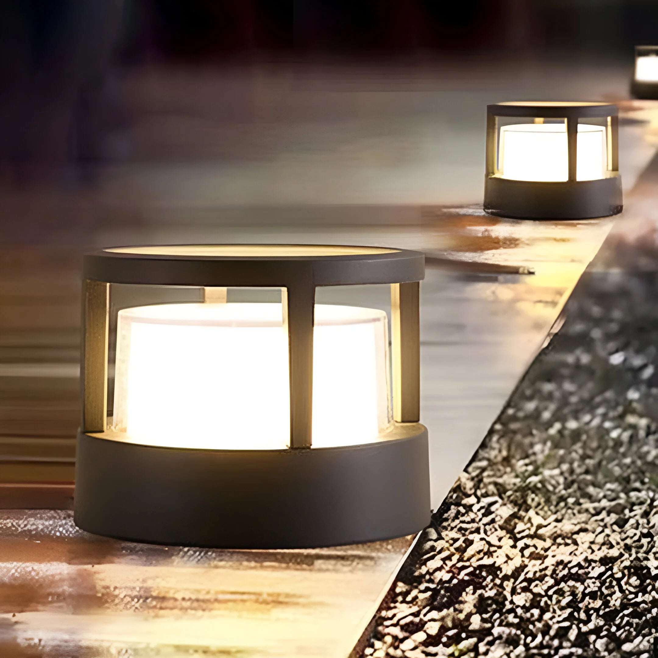 LumePost – Cylindrical Garden Floor Lamp