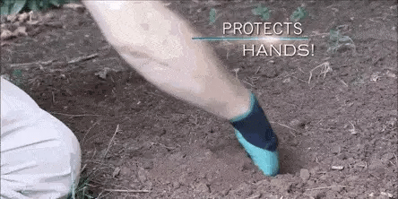 BowLift | Genius gardening gloves with claws
