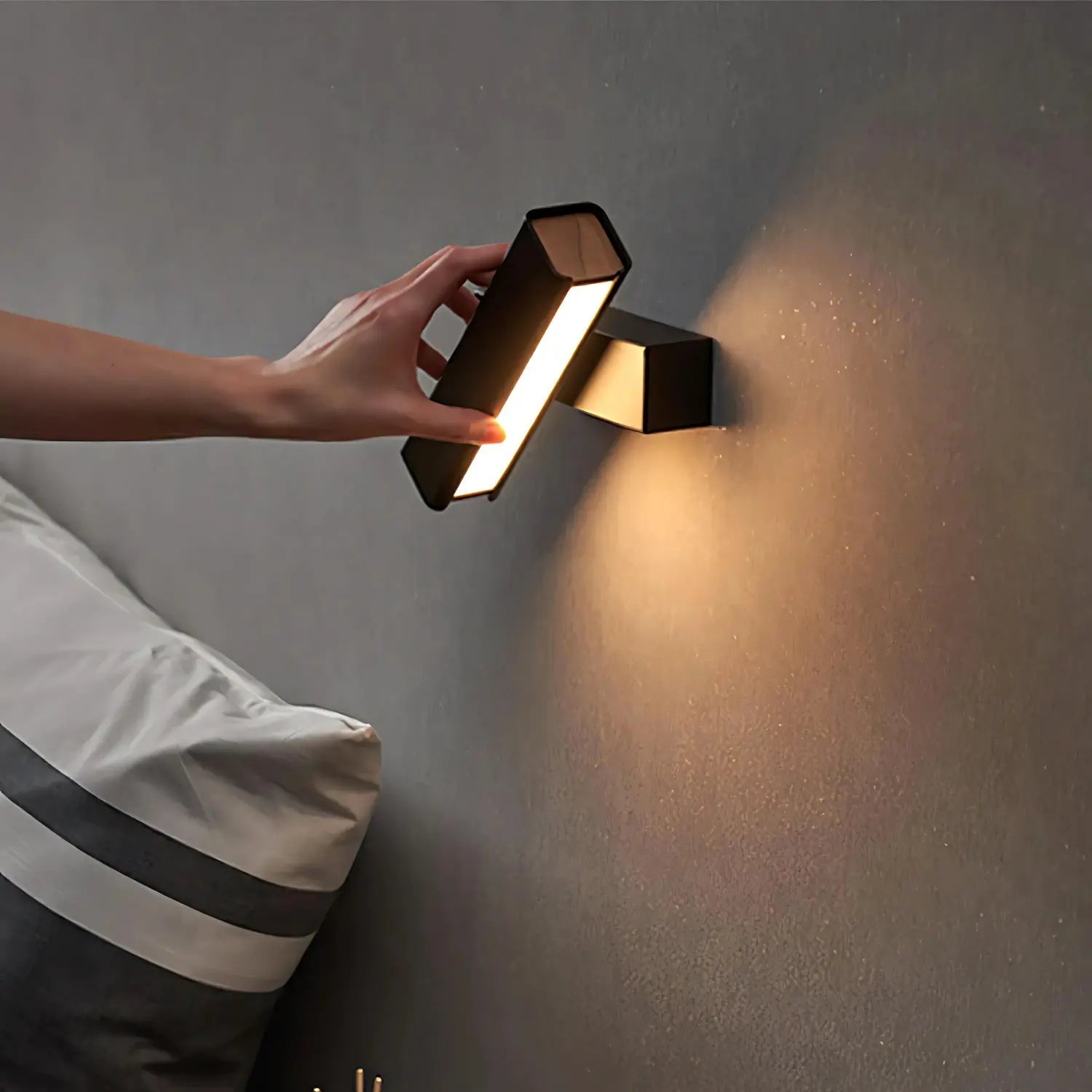 BowLift | DriftGlow - Modern Wall Lighting