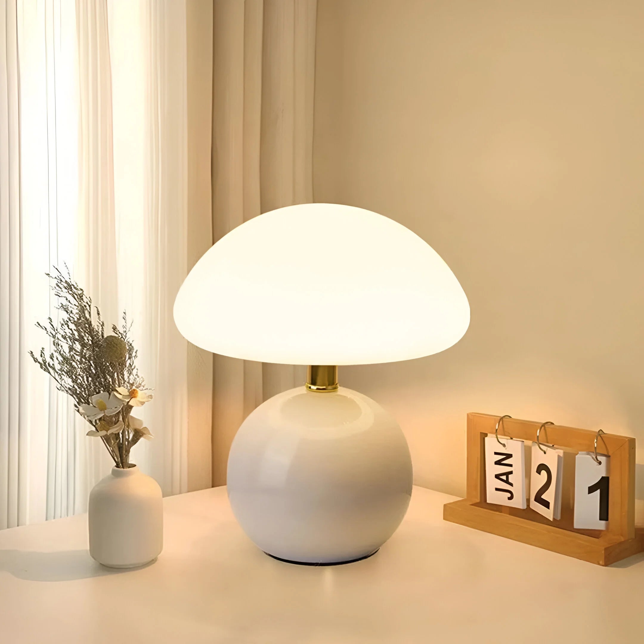 CrèmeLuxe – French Mushroom Table Lamp