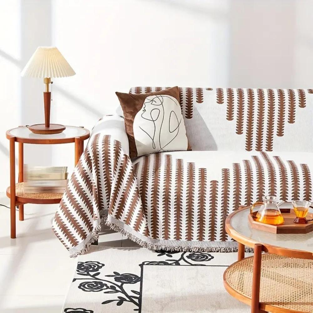 BowLift | Modern Monochrome Fern Sofa Cover