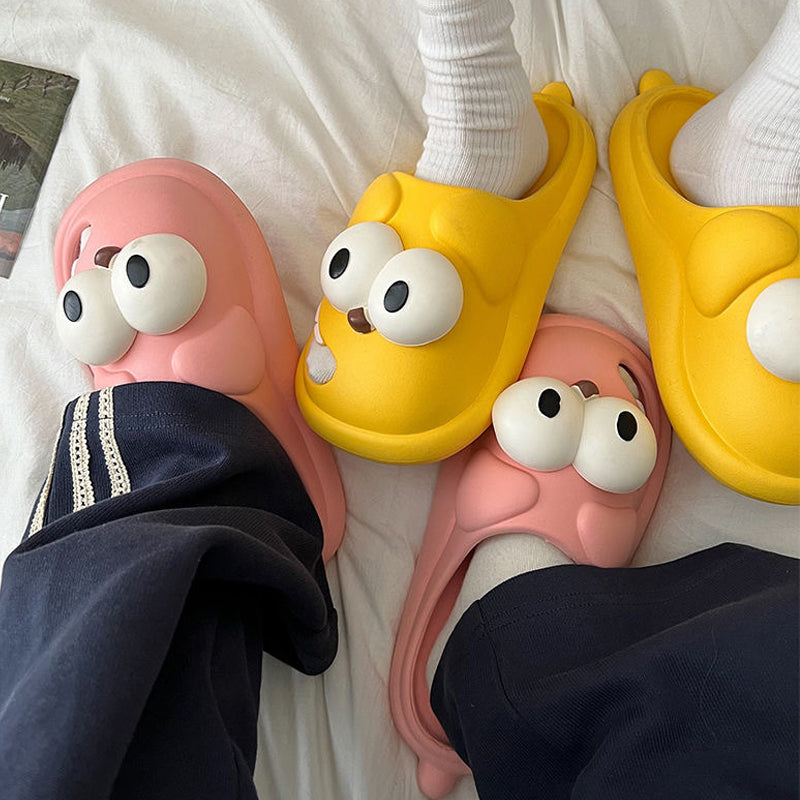 BowLift | Big Eye Dog Slipper