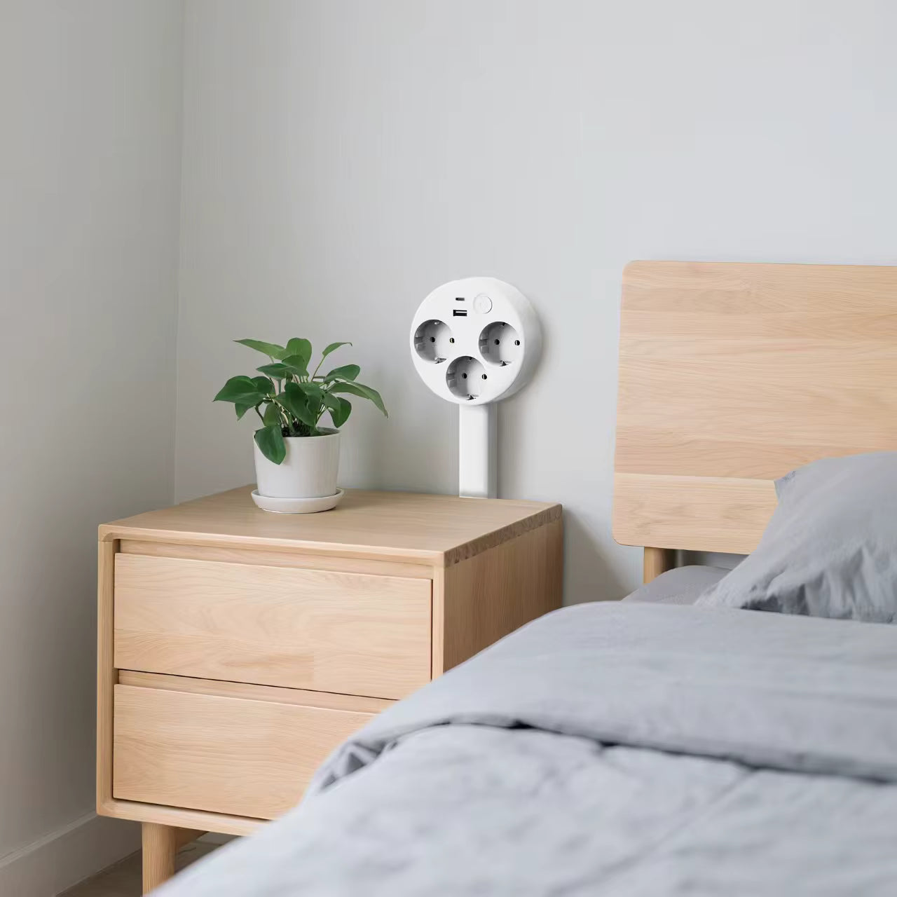 BowLift | Extendable Wall Socket Arm – Flexible Power Source with USB and Rotation