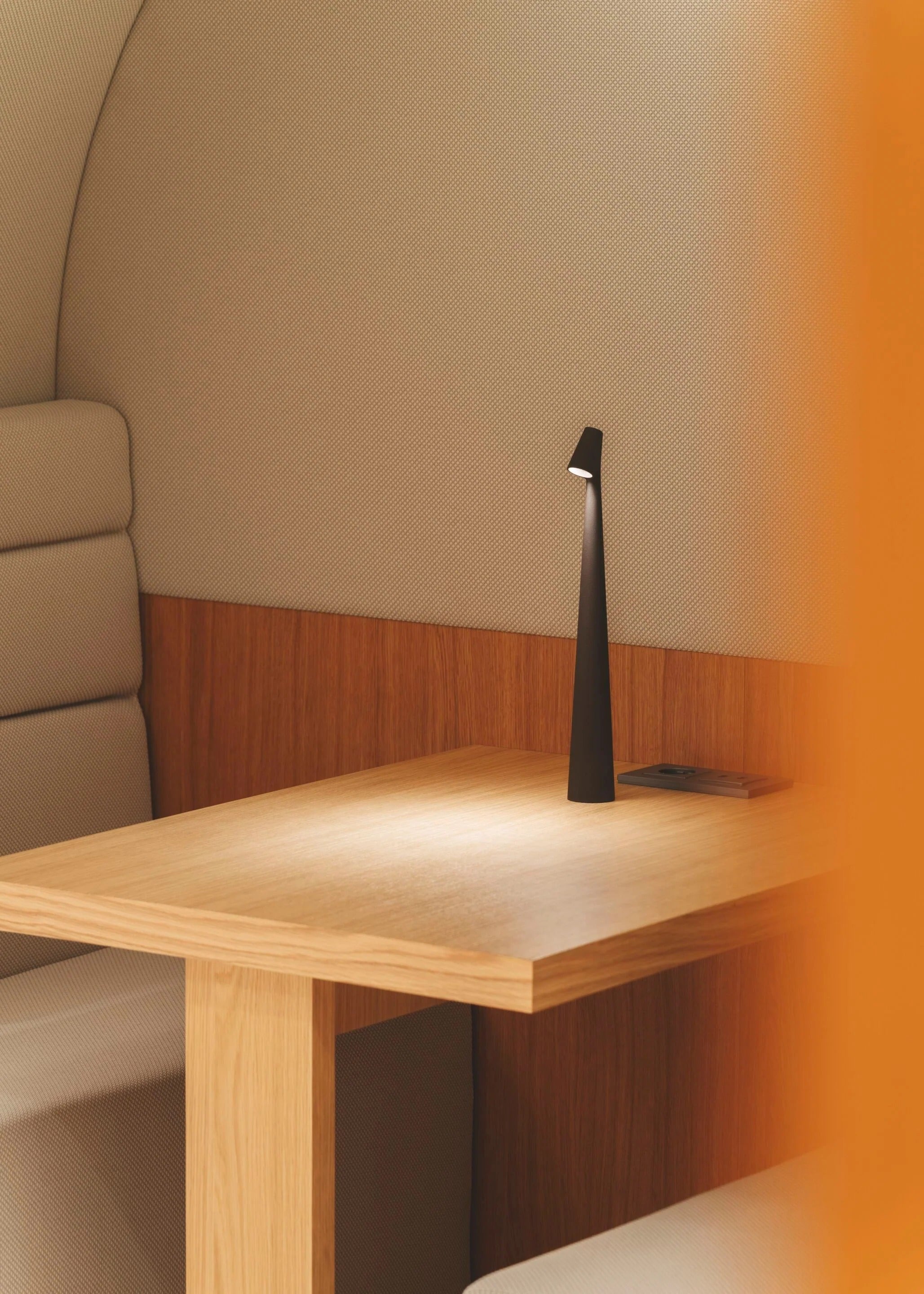 BowLift | Wireless LED Table Lamp with Dimming – Modern Nordic Style Design