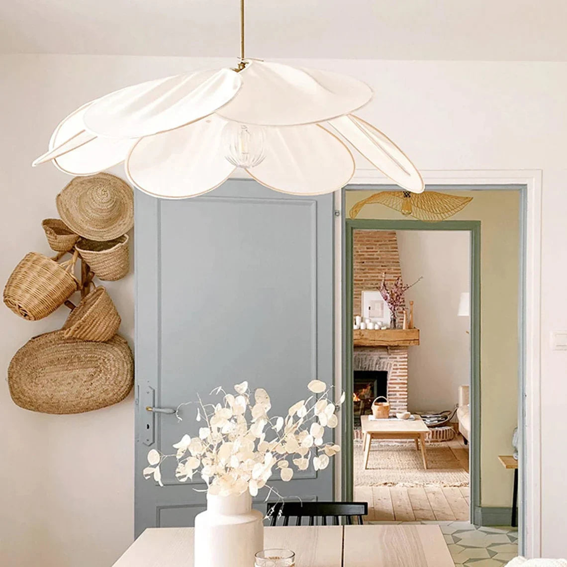 BowLift | Nordic Splice Chandelier for the Living Room