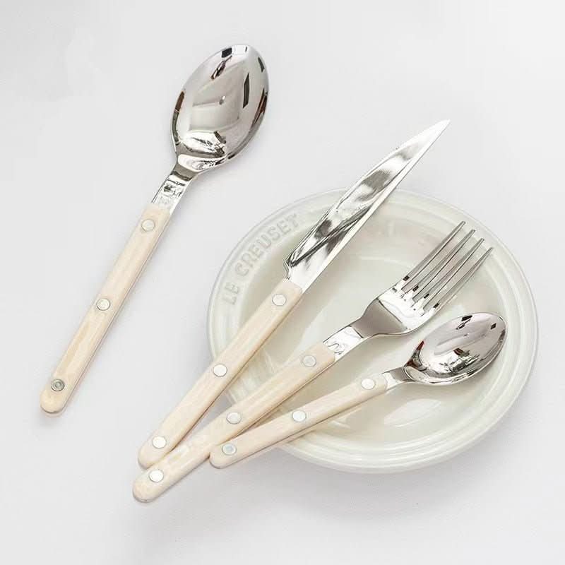 BowLift | 24-piece stainless steel cutlery set with engraving