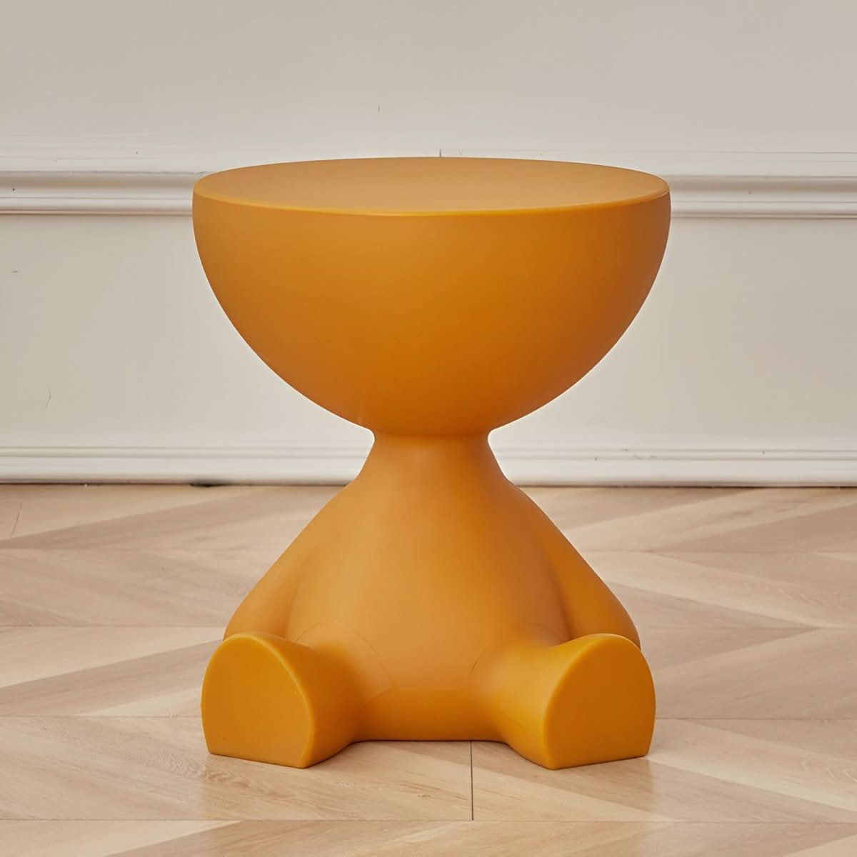 BowLift | Elegant round lounge table for stylish living