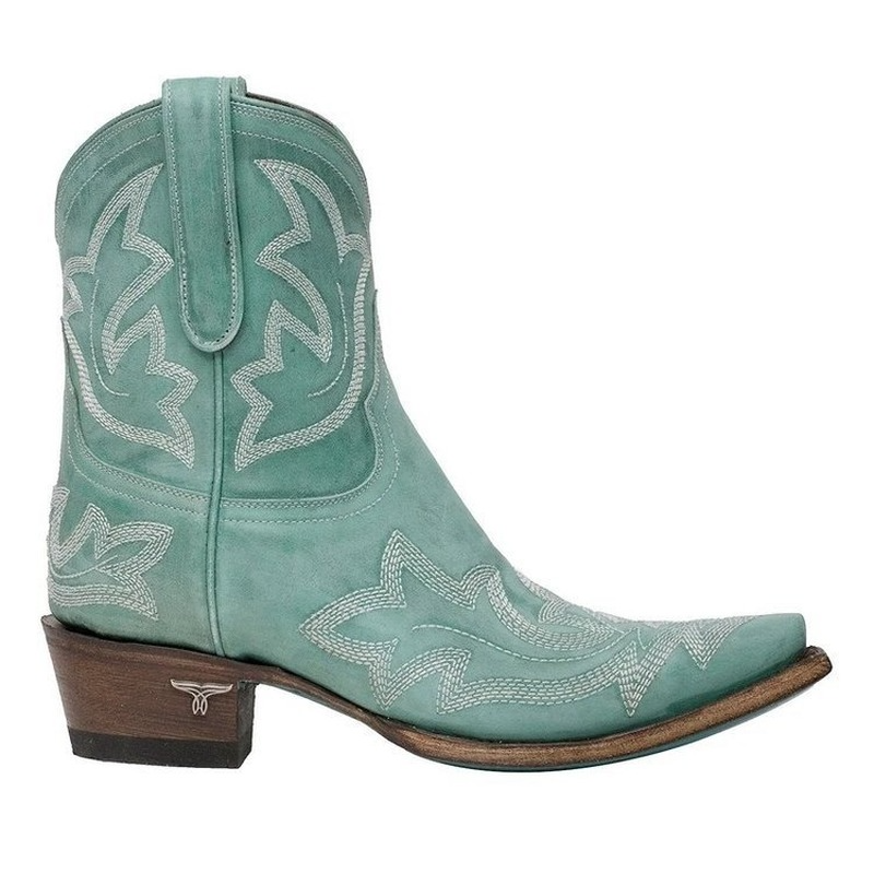 BowLift | Embroidered Cowboy Boots made of Leather