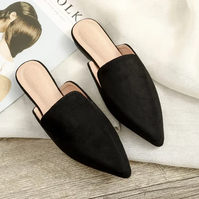BowLift | Elegant suede mules with pointed toe