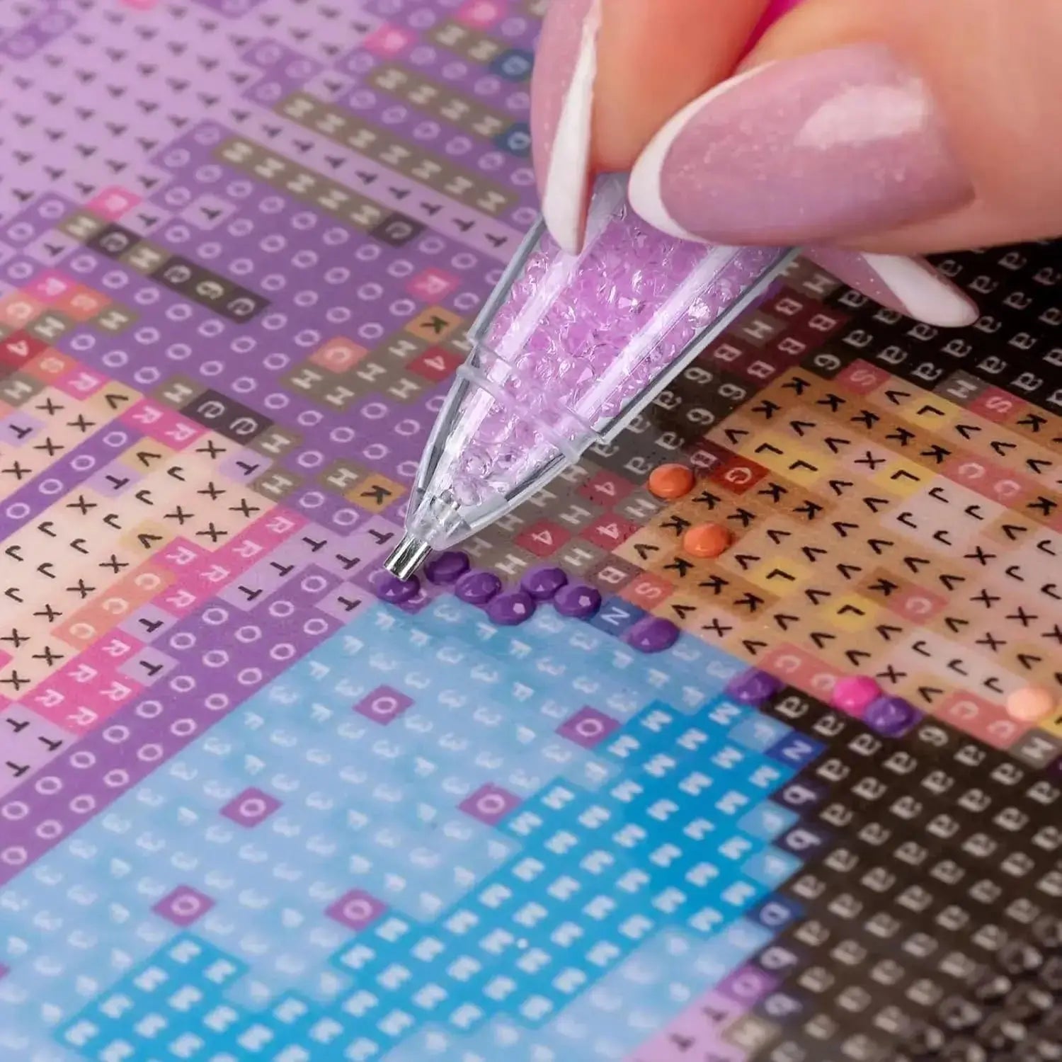 BowLift | Fine tip applicator with diamond grip for precise crafting & nail design