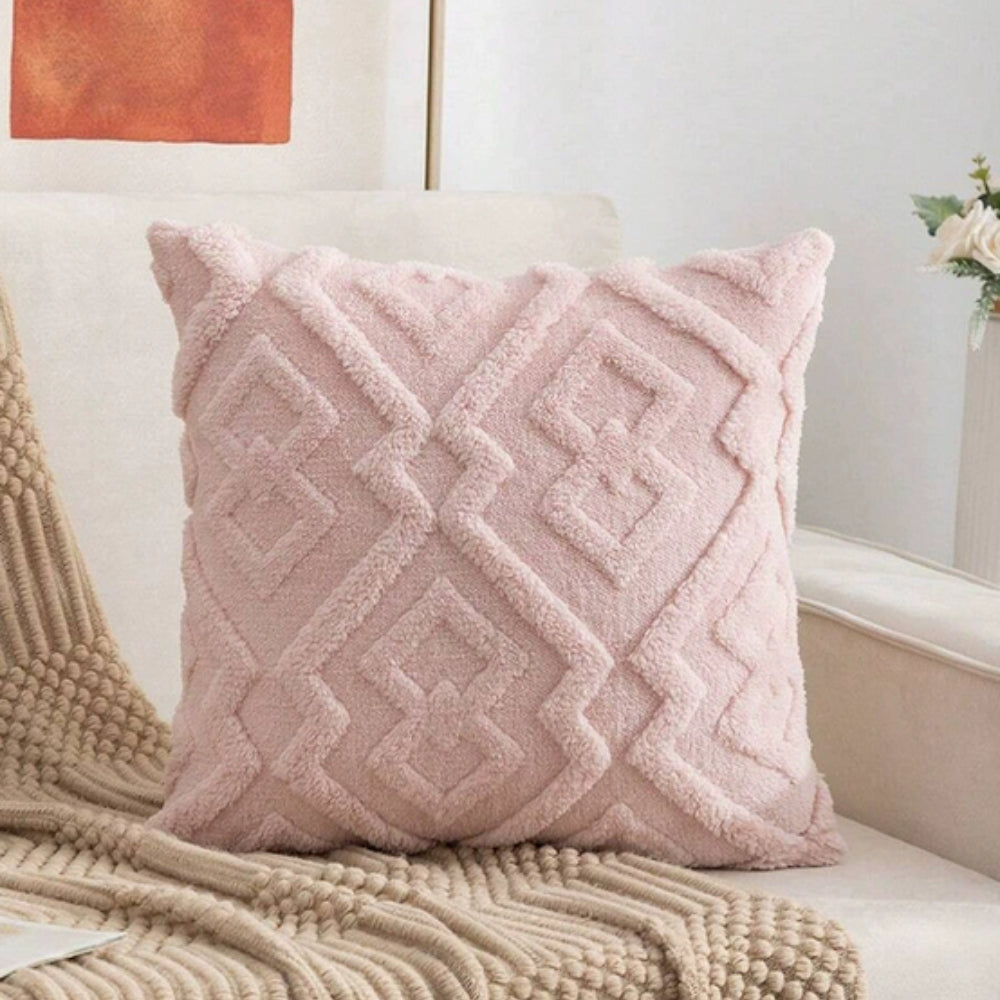 BowLift | Fuzzy Diamond Pattern Cushion Cover
