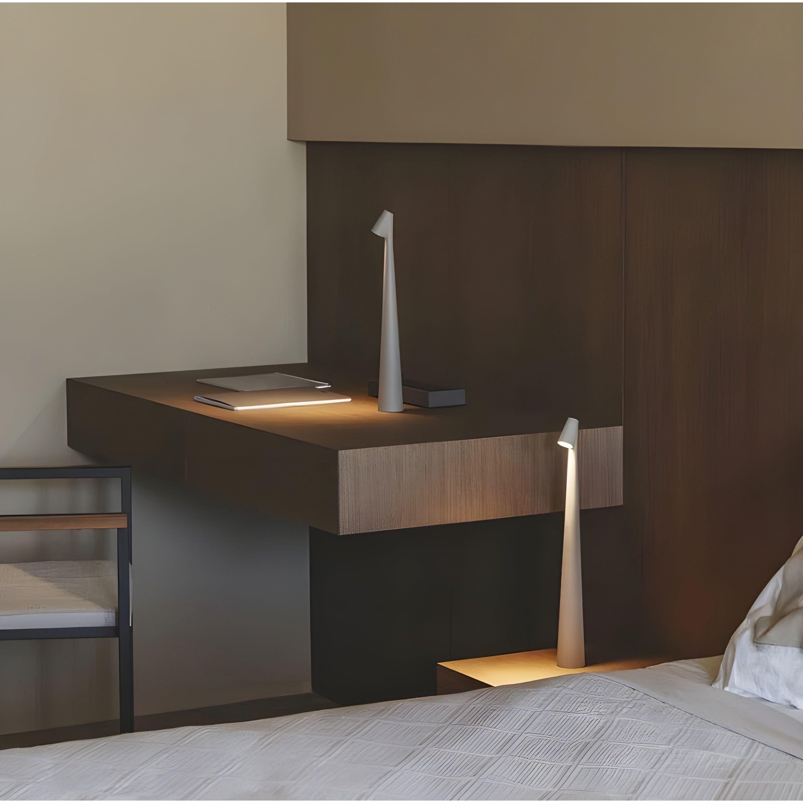 BowLift | Cordless rechargeable bedside lamp - No cable