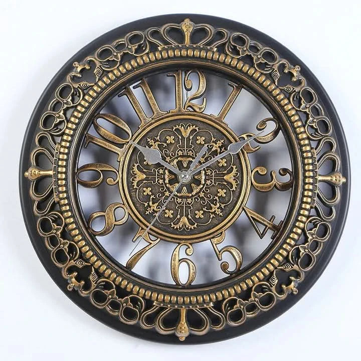 BowLift | Elsa - Elegant antique wall clock