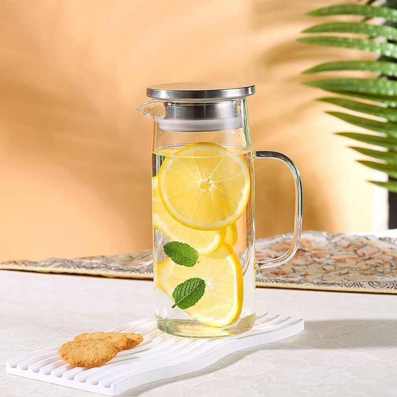 BowLift | 1000ml Glass Water Pitcher And Carafe Heat Resistant Glass Pitcher With Lid And Spout Beverage Pitchers