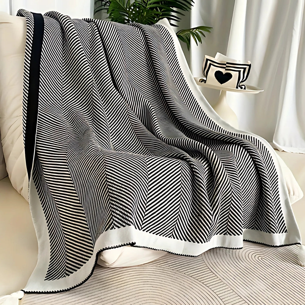 BowLift | Golden Chevron Luxe Blanket