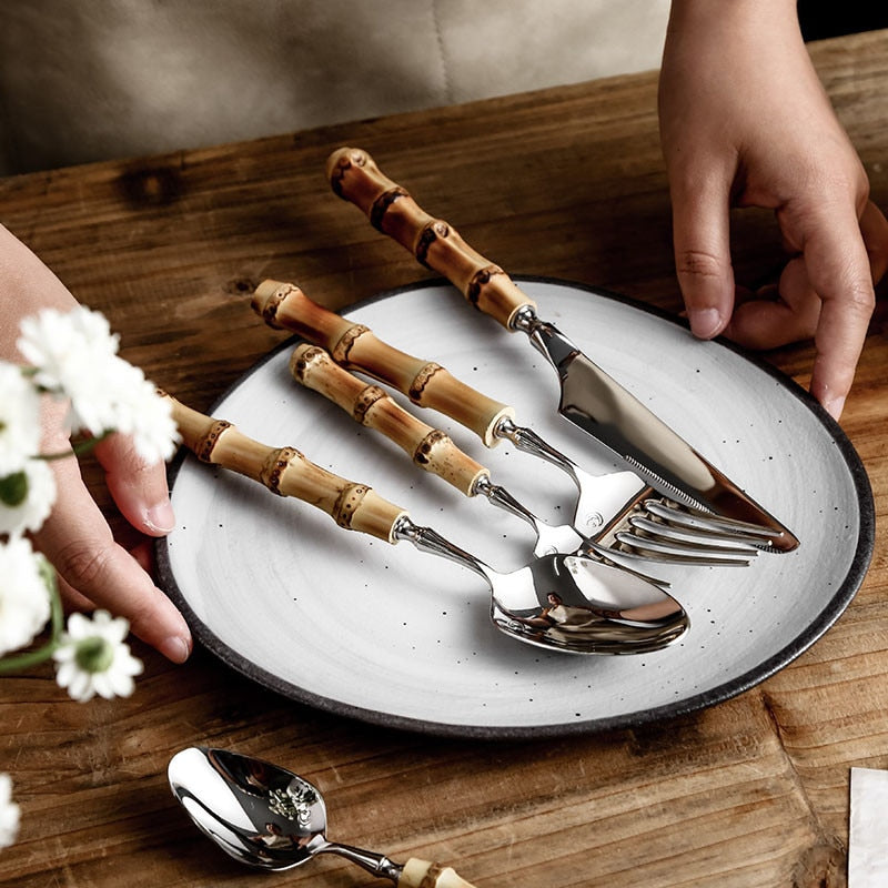 BowLift | Creative Retro Bamboo Cutlery