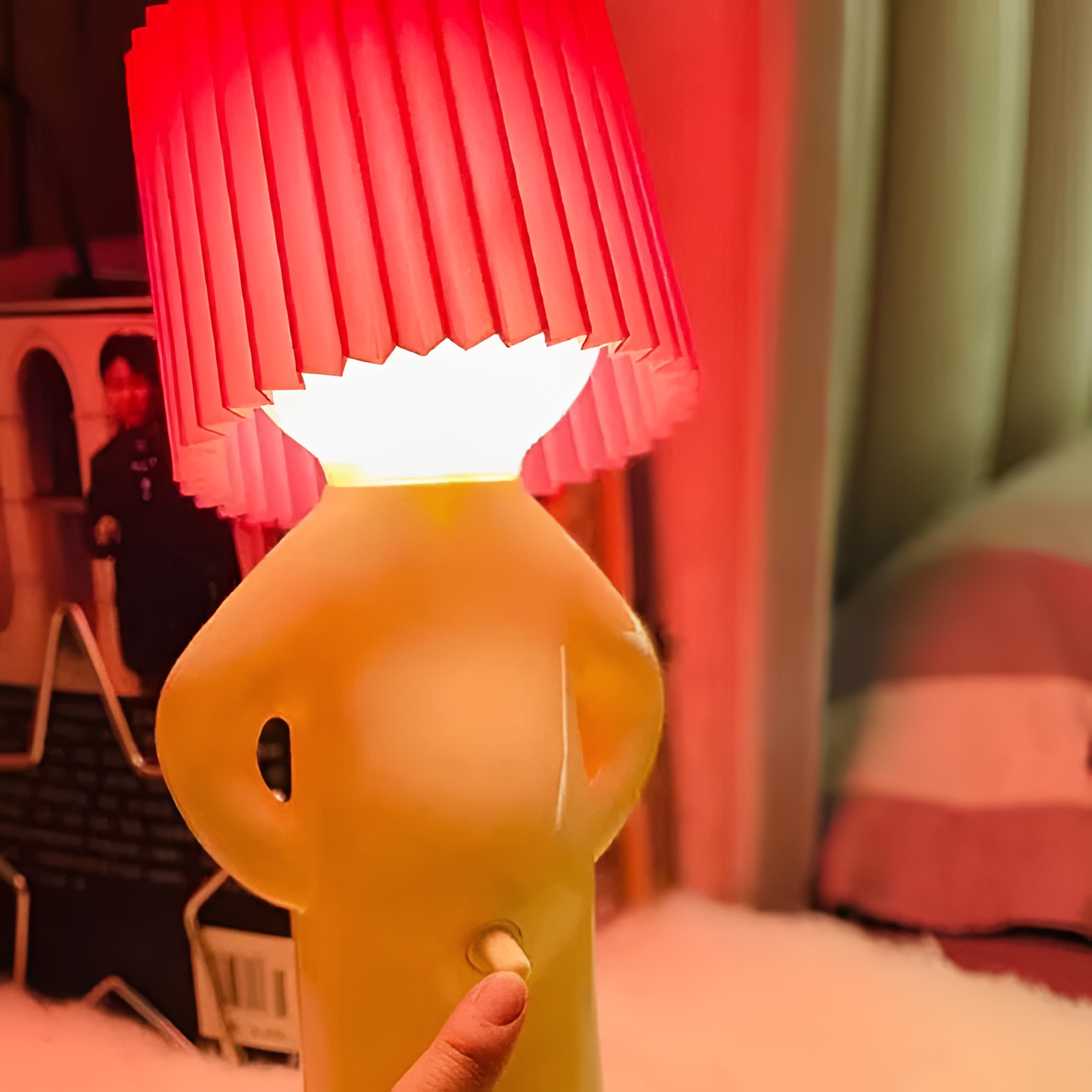 BowLift | Table lamp - Creative little Shy Boy LED lamp
