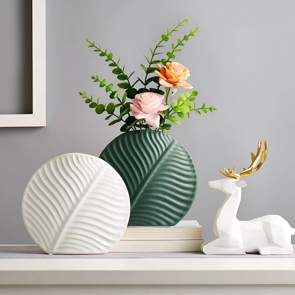 BowLift | Handmade Scandinavian Ceramic Vase for Flowers and Home Decor