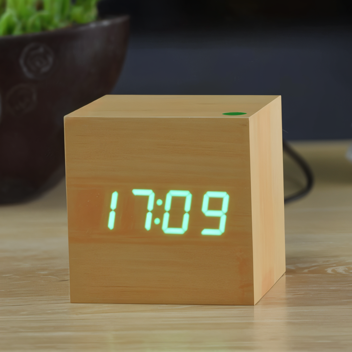 BowLift | Digital LED Clock - Cube Clock - Wooden Clock