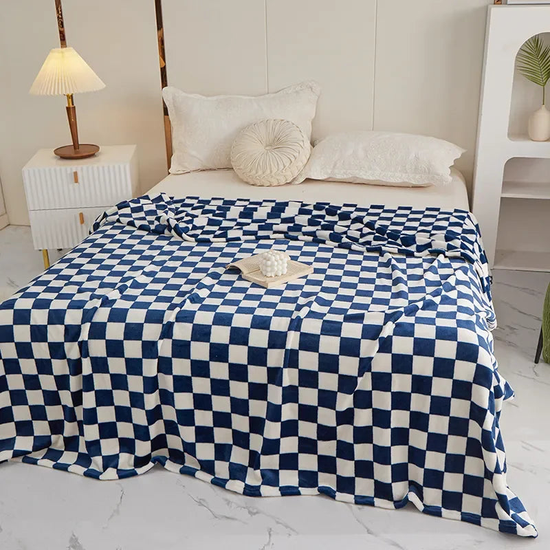 BowLift | Trendy Chessboard Blanket