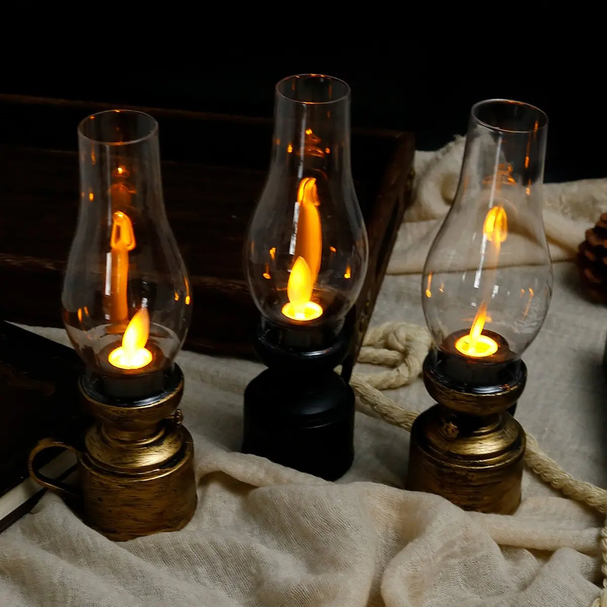 BowLift | LED Vintage Petroleum-Style Swing Candle Lamp