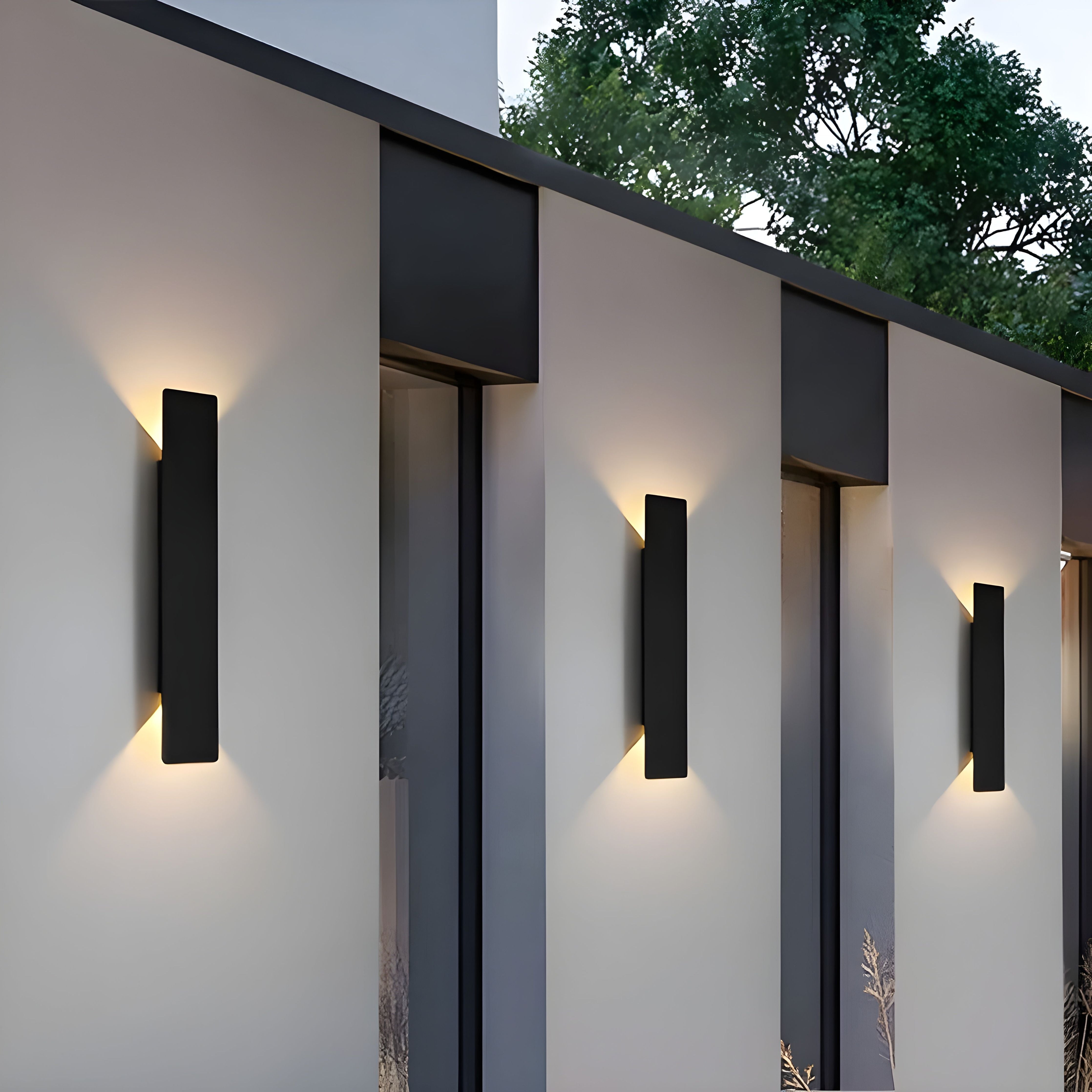 BowLift | Light - Modern weatherproof LED wall lamp made of aluminum for outdoor use