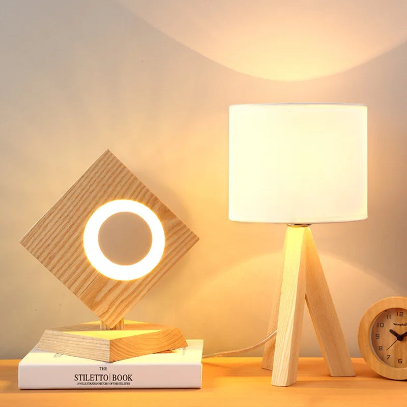 BowLift | EcoLight – Wooden table lamp with modern design