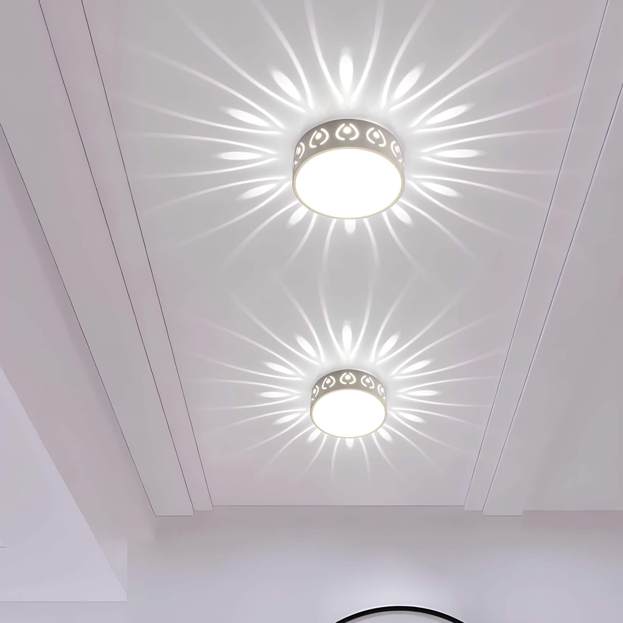 BowLift | Modern LED ceiling light - for entrance, hallway and balcony