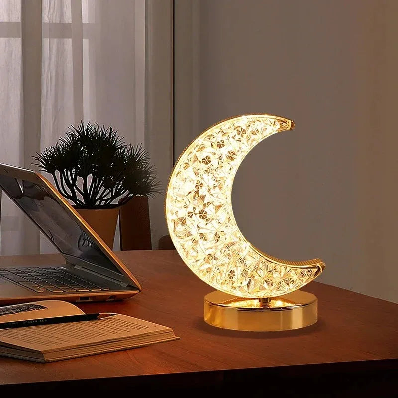 BowLift | Crescent Moon Lamp