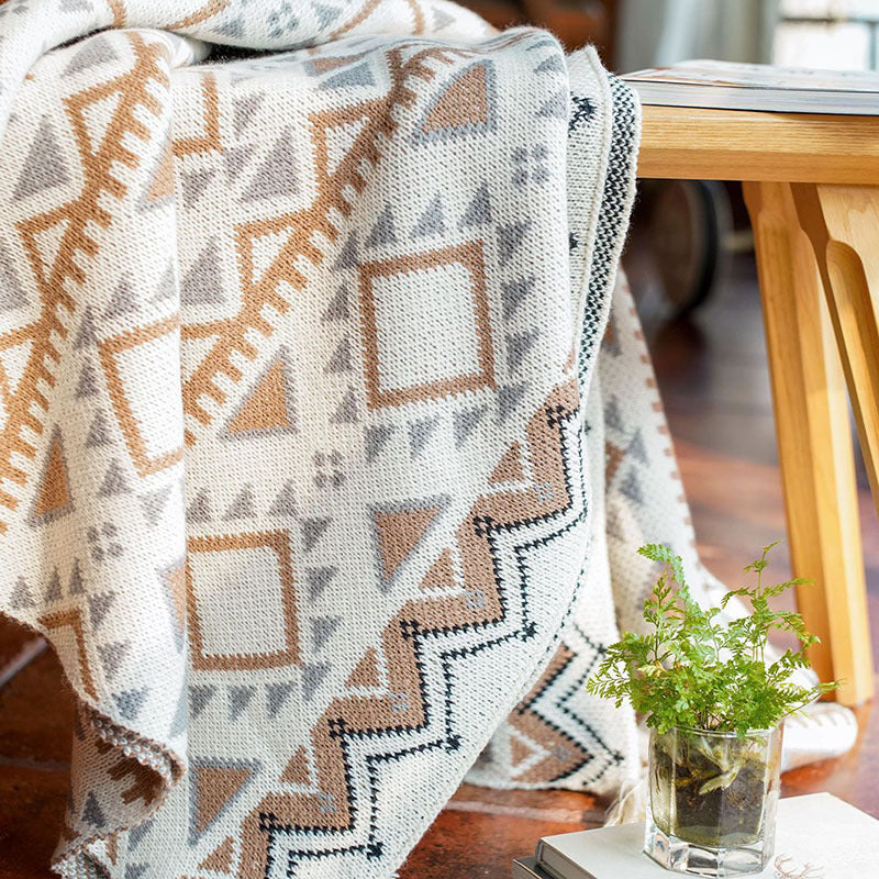 BowLift | Boho Navajo Sunlight Bedspread