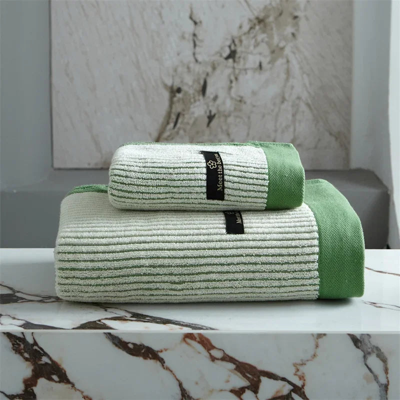 BowLift | PureSoft – Luxurious bath towel made from 100% organic cotton