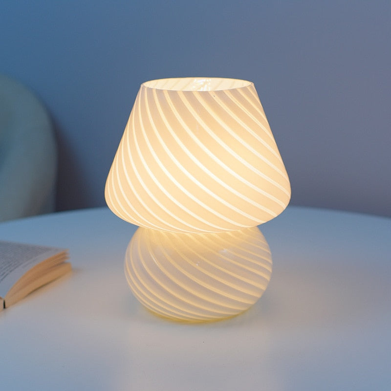BowLift | LED Desk Lamp in Mushroom Shape made of Glass