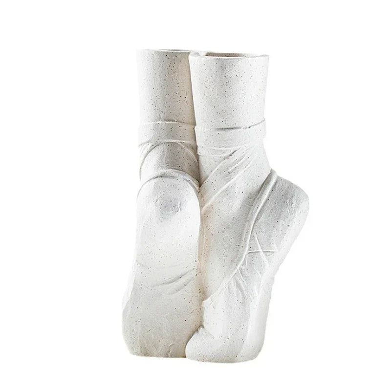 BowLift | Artistic Ballerina Ceramic Vase