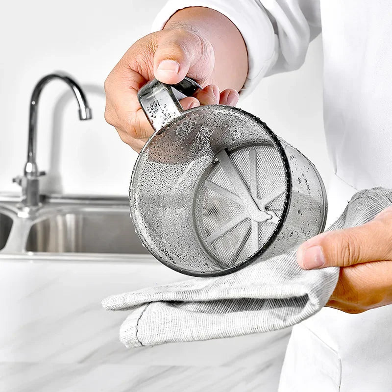 BowLift | Floura Flour Sifter | One-Hand Operation & Fine Mesh | BPA-Free | 250ml for Flour & Confectioner's Sugar