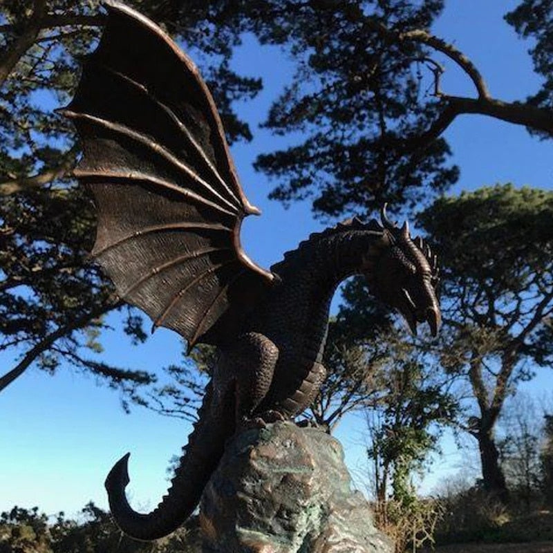 BowLift | Majestic fire-breathing dragon fountain sculpture