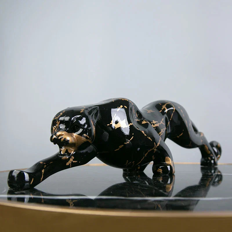 BowLift | Elegant Jaguar Stone Sculptor