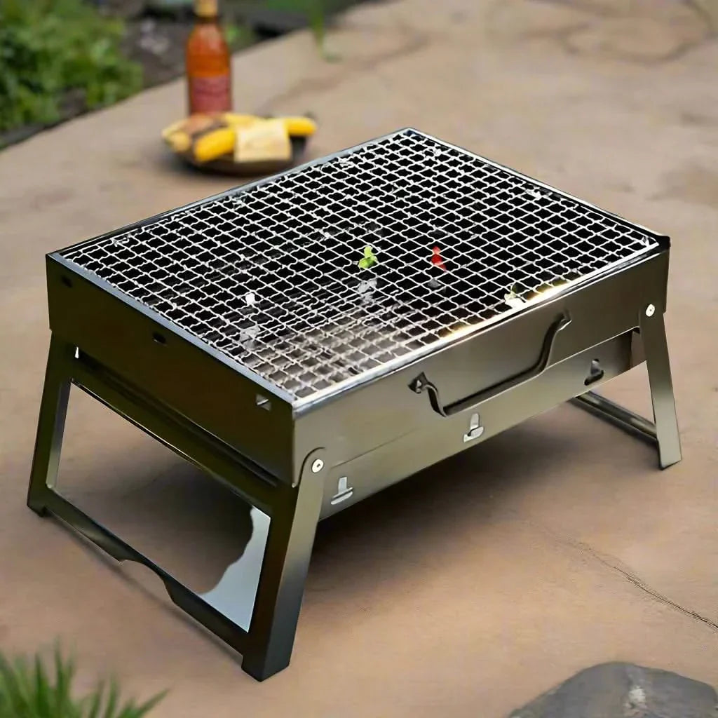 BowLift | CampFlare Charcoal Grill – Compact & robust for grilling on the go