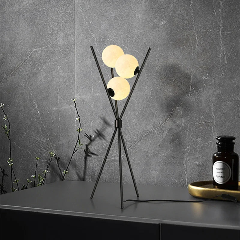 BowLift | LunaGlow 3D Moon Floor Lamp modern design with tripod LED!