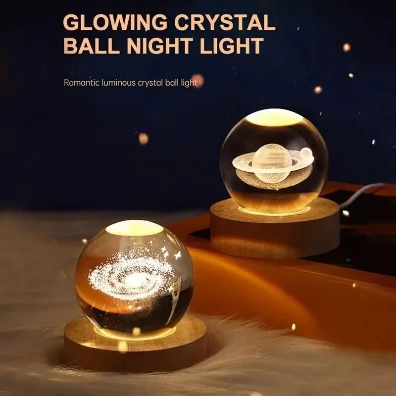 BowLift | 2.36 in RGB Crystal Ball Night Light with Milky Way and Moon - Cosmos-Inspired Bedside Decoration