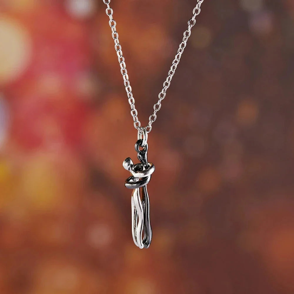 BowLift | Fashion Hugging Pendant Necklace