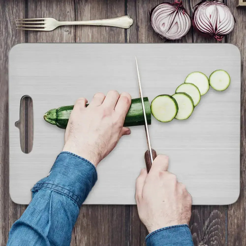 BowLift | Titan cutting board
