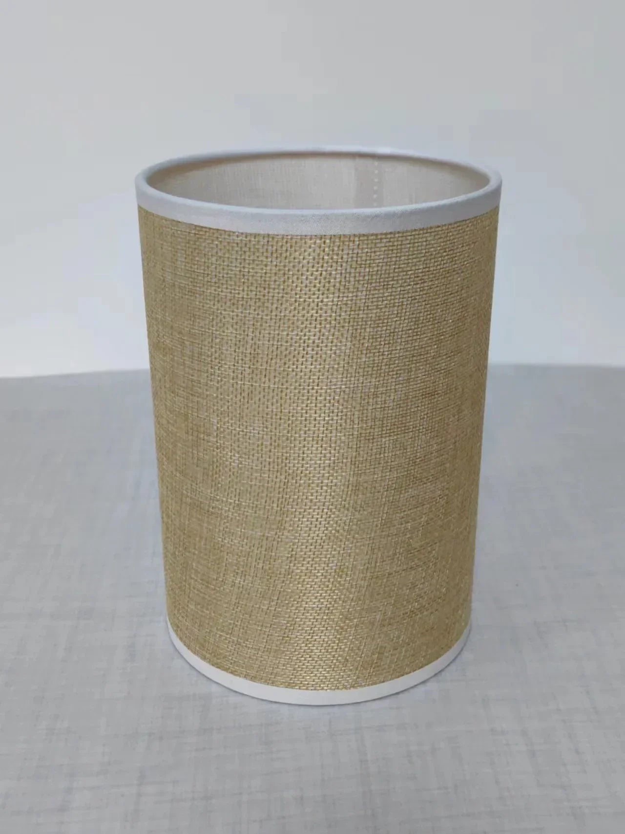 BowLift | LinenGlow | Linen lampshade for table lamps