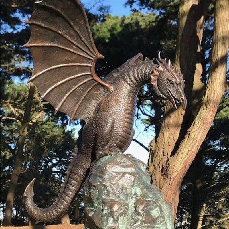 BowLift | Majestic fire-breathing dragon fountain sculpture