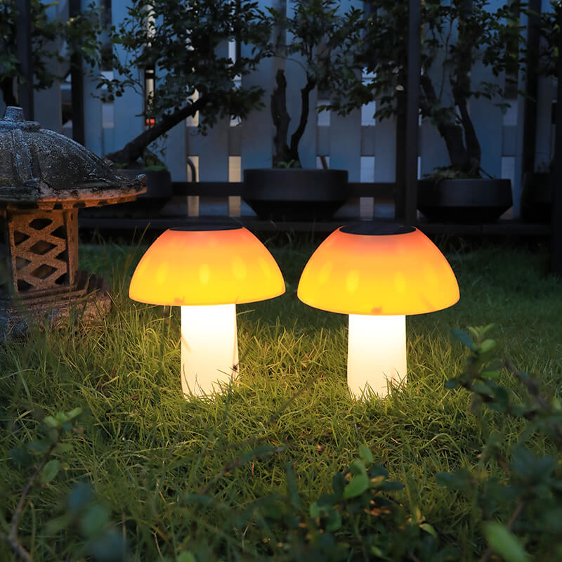 BowLift | GlowShroom - Solar Garden Lantern