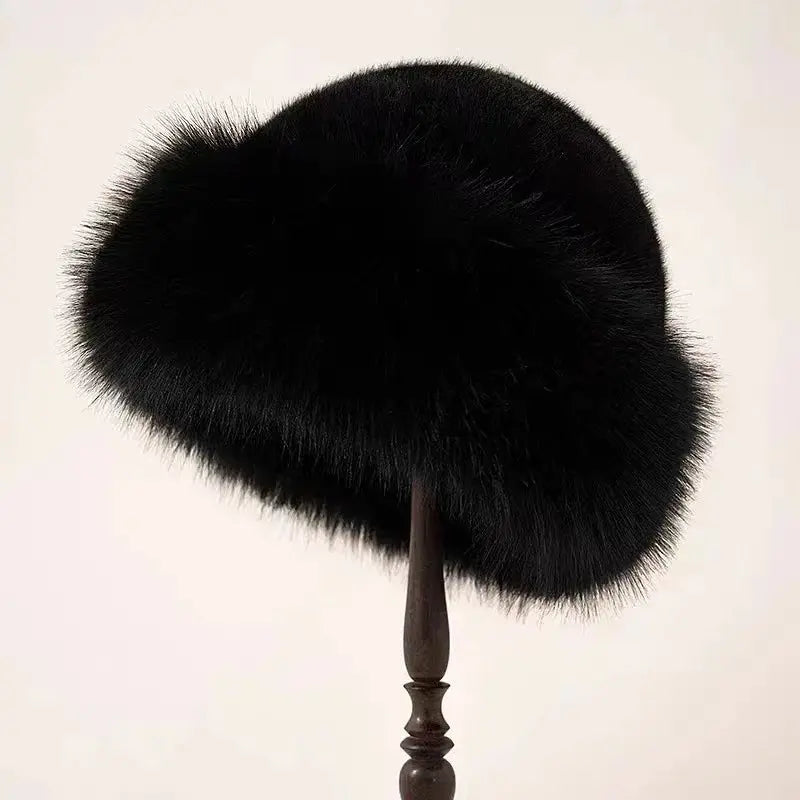 BowLift | Stylish Winter Hat with Fur Lining