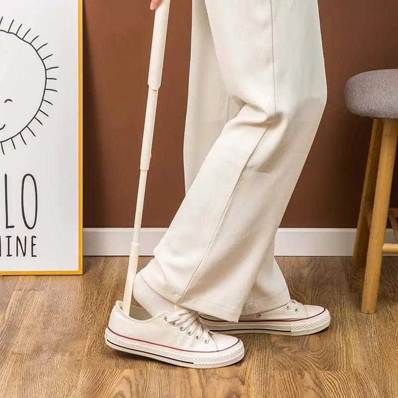 BowLift | Telescopic Shoe Horn – Adjustable Long Handle for Comfortable Dressing